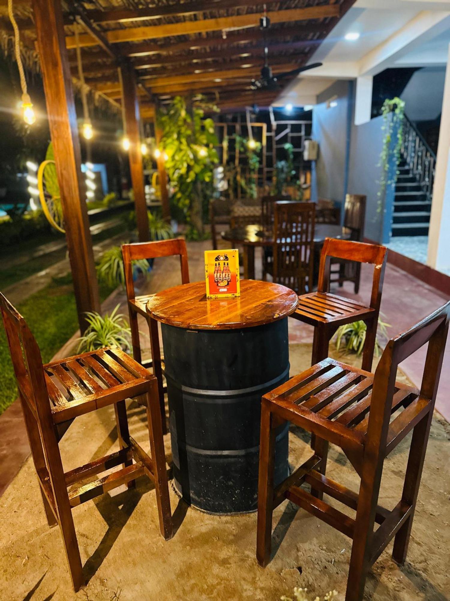 Nilaveli Hybrid Holiday Hotel Экстерьер фото